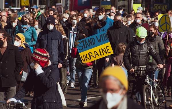 OCDE se angajează în dialogul iniţial de aderare cu Ucraina