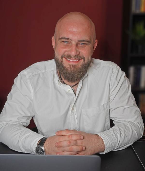  Mircea Bălan, Director de Marketing Alpin57Lux