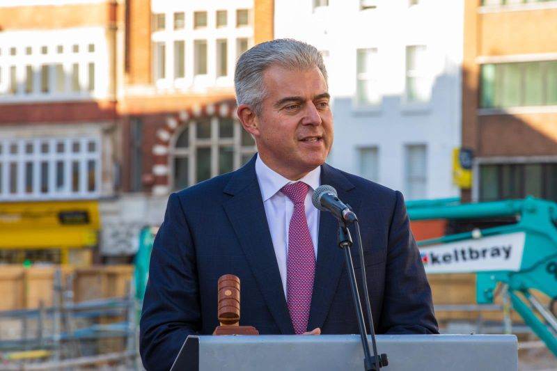 Sursă Foto: Twitter - Brandon Lewis