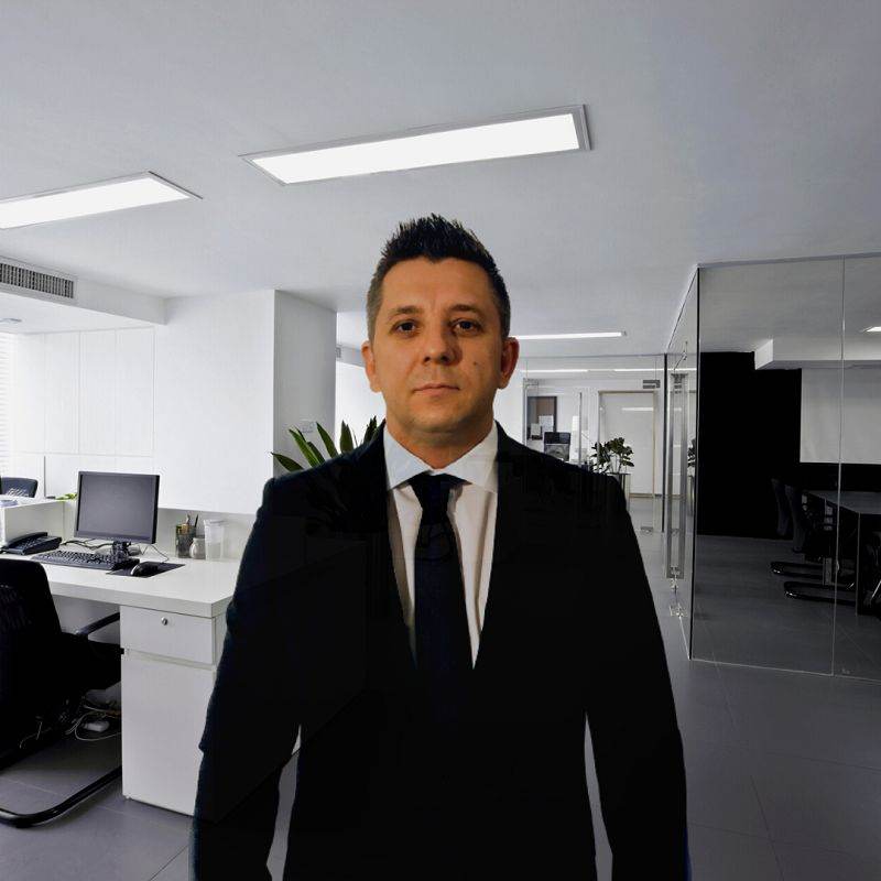 Vicol Moldoveanu, CEO Star Taxi