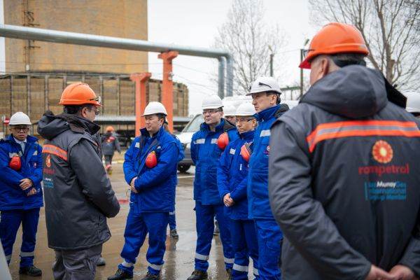 Preşedintele Consiliului Director al KazMunayGas a vizitat platforma industrială Petromidia