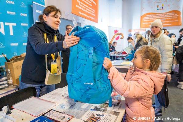 UNICEF a livrat copiilor şi familiilor vulnerabile din România bunuri în valoare totală de peste 3 milioane de dolari