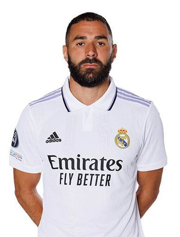 Benzema l-a depăşit la goluri marcate pe celebrul Raul