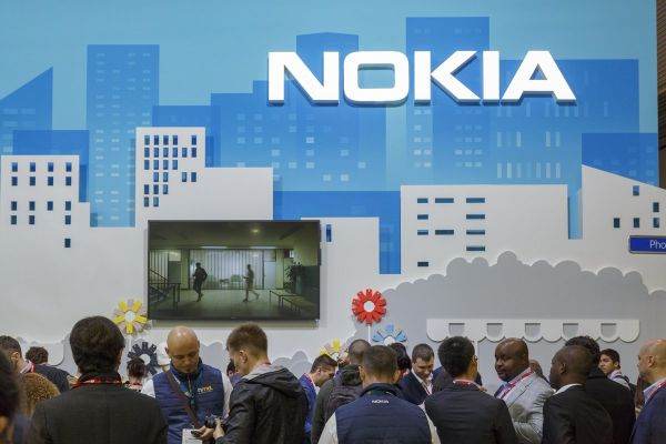 Nokia va aduce producţia de dispozitive 5G în Europa