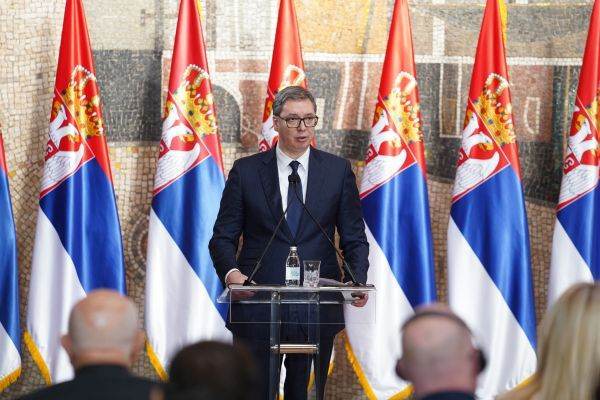 Preşedintele sârb Aleksandar Vucic: "Serbia nu a vândut nicio piesă de armament sau muniţie Ucrainei ori Rusiei"