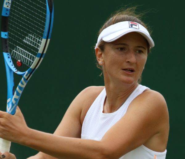 Irina Begu s-a calificat în turul doi la Charleston