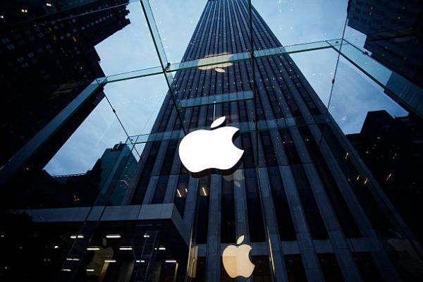 Autorităţile antitrust din UE cercetează sistemul de plăţi mobile al Apple