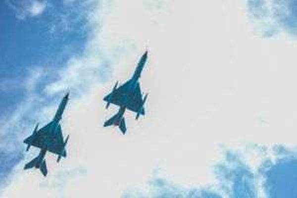  Occidentul se uită la România ca la un posibil loc de antrenament pe F-16 pentru piloţii ucraineni