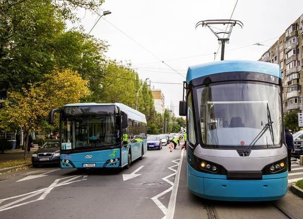  Consiliul General al Capitalei a aprobat un studiu prin care se recomandă achiziţionarea a 250 de tramvaie moderne