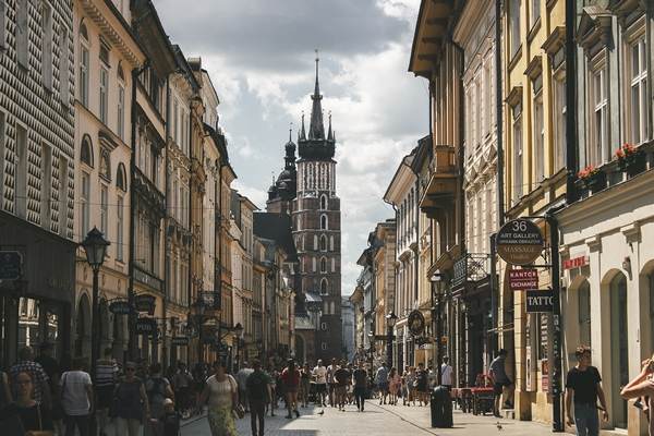 Polonia va ţine un referendum în ziua alegerilor legislative