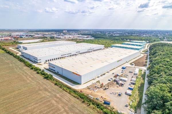 CTP livrează un depozit de 10.000 mp pentru FineStore