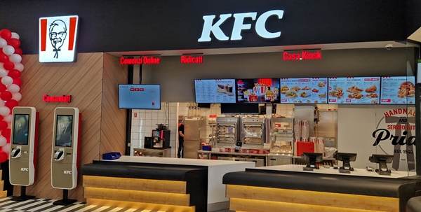 Sphera Franchise Group inaugurează cel de-al doilea restaurant KFC din Alba Iulia