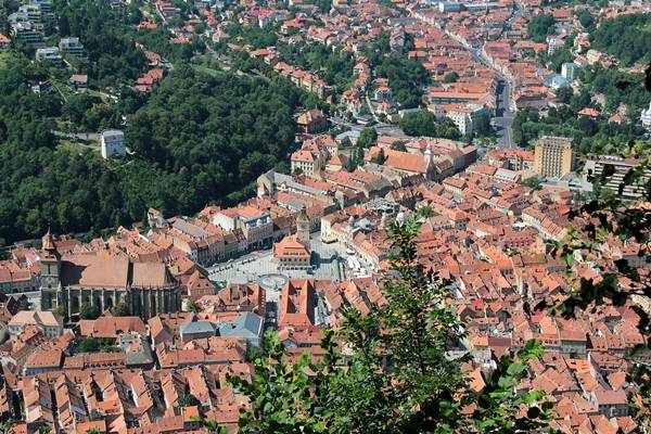 La conducerea Primăriei Braşov domneşte dezinteresul faţă de Casa Imnului, monument istoric de importanţă esenţială