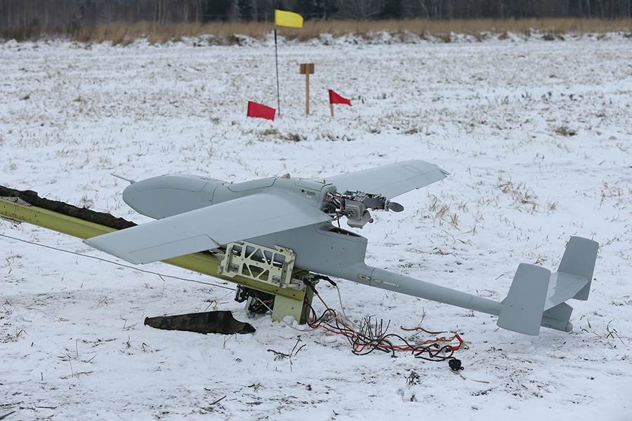 Ministerul Apărării: Militarii au găsit lângă localitatea Plauru fragmente dintr-o dronă similară celor folosite de armata rusă