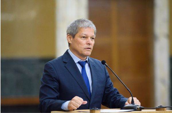 Dacian Cioloş: "Vom susţine un guvern minoritar, dacă PNL se rupe de PSD"