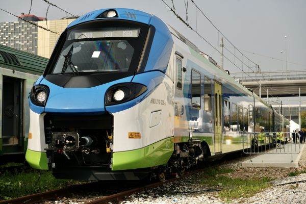 FNM şi Alstom prezintă primul tren cu hidrogen al Italiei