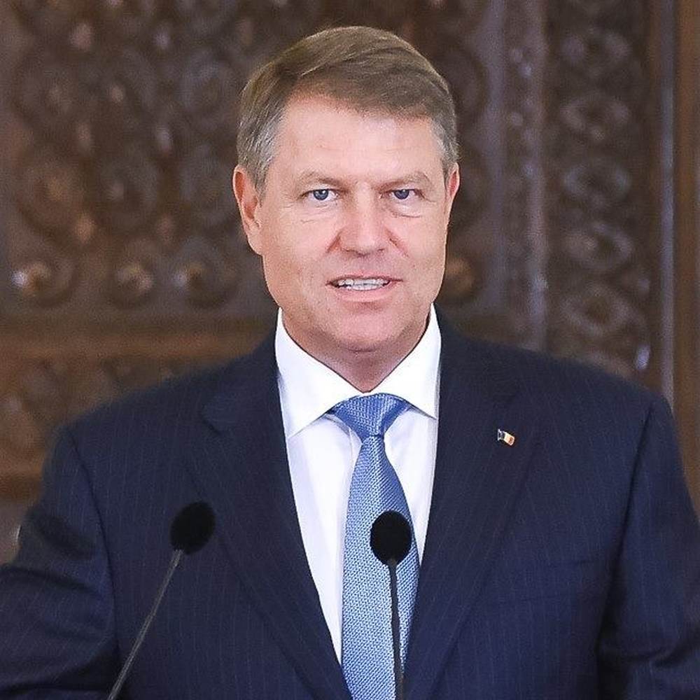 Iohannis a promulgat legea care stabileşte cadrul financiar general aplicabil proiectelor finanţate din Fondul pentru azil