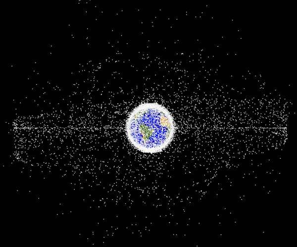 The analysis also highlights certain risks that are rarely mentioned in the context of climate discussions. One of these is the accumulation of space debris, which threatens to create chain collisions that could make Earth's orbit unusable for our satellites - many of which serve to warn us of weather disasters. (Photo source: orbitaldebris.jsc.nasa.gov/photo-gallery/)