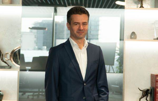 Ionuţ Bindea, CEO ROCA