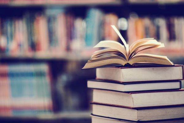 The Ministry of Culture purchases books for libraries in Romania