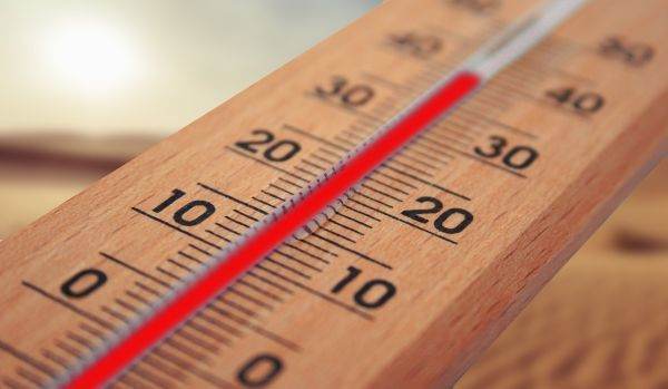 ANM: Vremea în Capitală se va răci accentuat azi şi mâine cu maxime de 6-7 grade Celsius