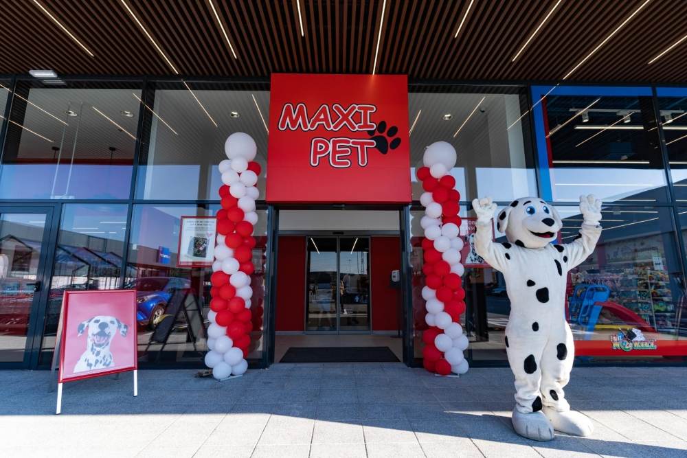 Maxi Pet deschide un nou hipermarket pentru animale de companie; investiţie totală de 250.000 de euro 