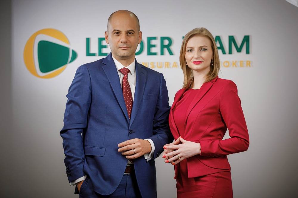 Alexandra Arsenie& Razvan Rusu, management Leader Team Broker