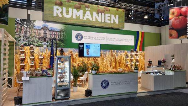 The exhibition "Green Week 2024" represents both a business platform and a festival of gastronomic and folklore traditions with far-reaching media impact in Europe and worldwide. In 2023, over 300,000 visitors crossed the threshold of the exhibition. Photo source: facebook / Ministry of Agriculture and Rural Development)