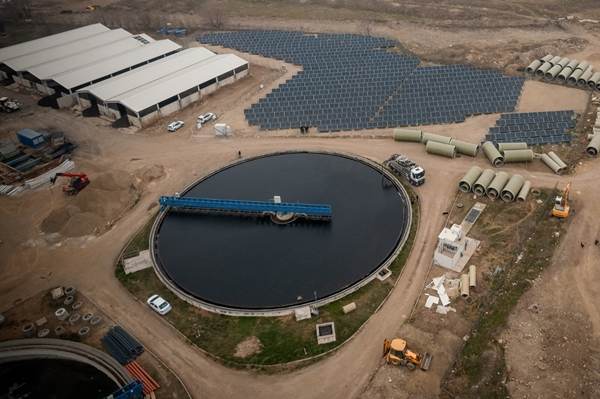 Parcuri fotovoltaice la staţiile de tratare apa uzată din Buzău