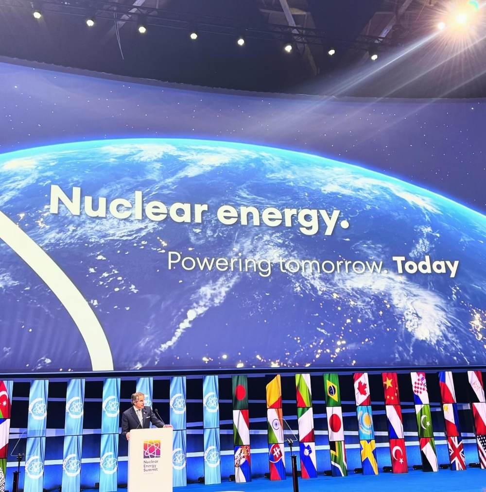 Reuters: "Liderii europeni cer relansarea industriei energiei nucleare"