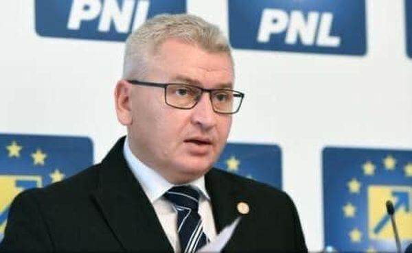 Florin Roman: "PNL Alba nu face nicio alianţă cu PSD pentru alegerile locale"