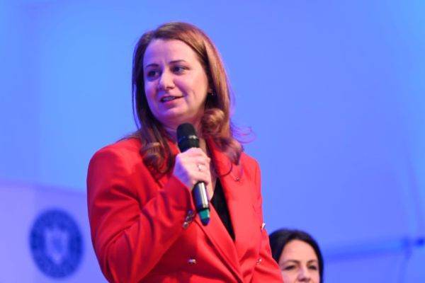 Ligia Deca: "Am găsit soluţia pentru cazul în care sunt diferenţe de notare la grile, la evaluarea naţională"