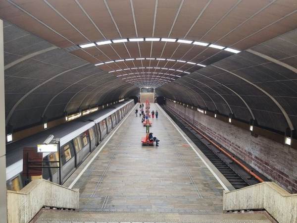 Metrorex anunţă programul circulaţiei trenurilor de metrou pentru perioada zilelor libere