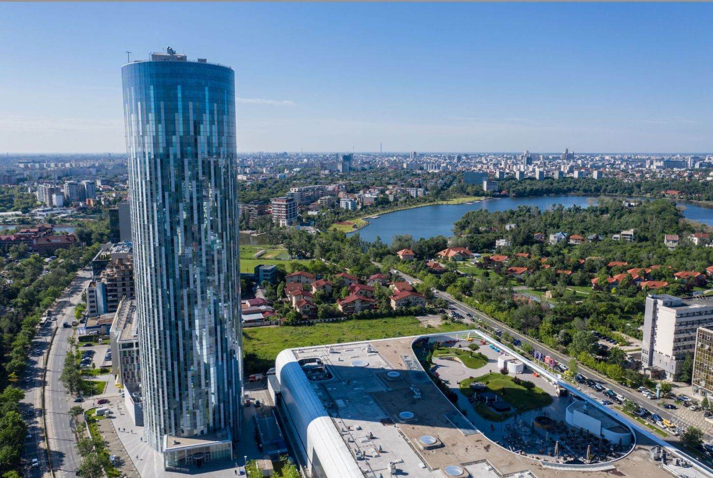 SkyTower Bucureşti încheie primul trimestru al anului 2024 cu noi contracte de închiriere însumând 3.000 mp