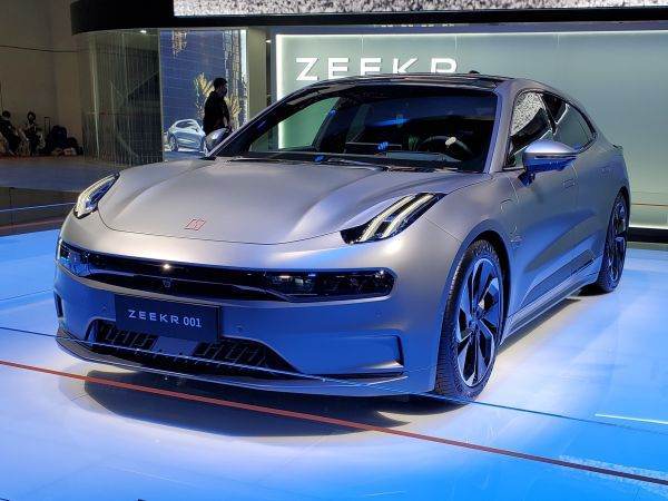 Reuters: Acţiunile producătorului chinez de vehicule electrice Zeekr au crescut