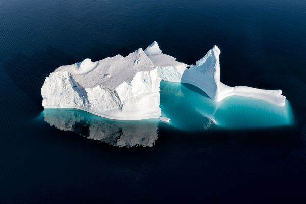 Giant iceberg, climate change is not responsible for all disasters