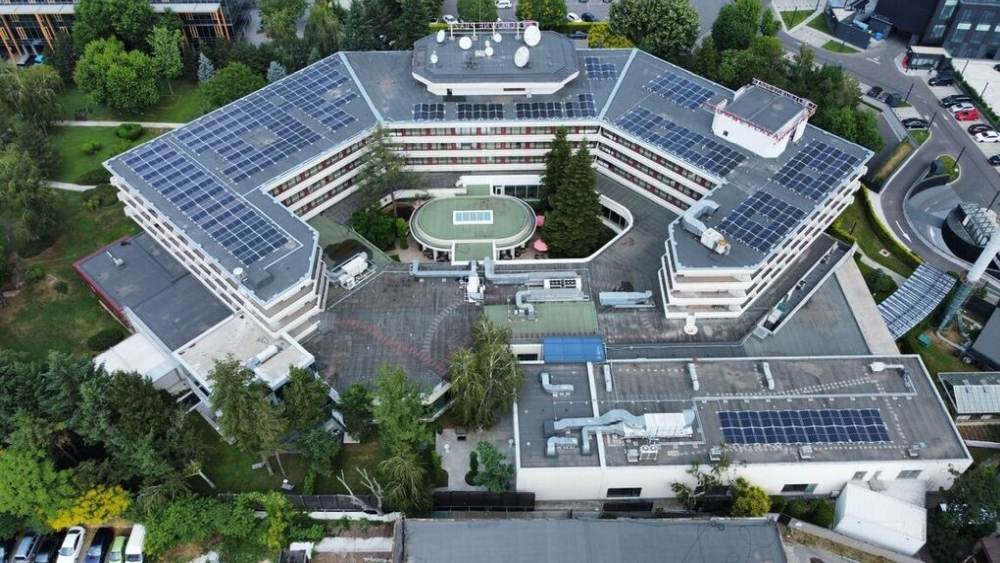 Renovatio Solar a finalizat instalarea a 650 de panouri fotovoltaice