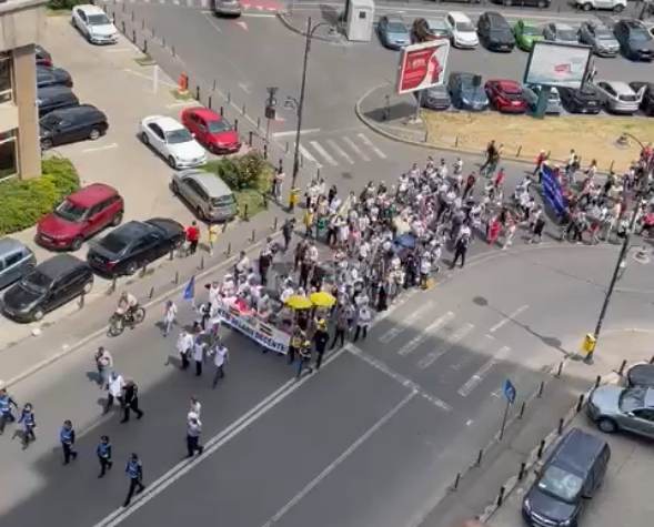 Contabilii protestează la Bucureşti