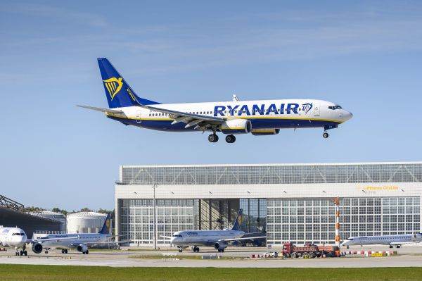 TradeVille: Ryanair - bilete mai ieftine, profit mai mic