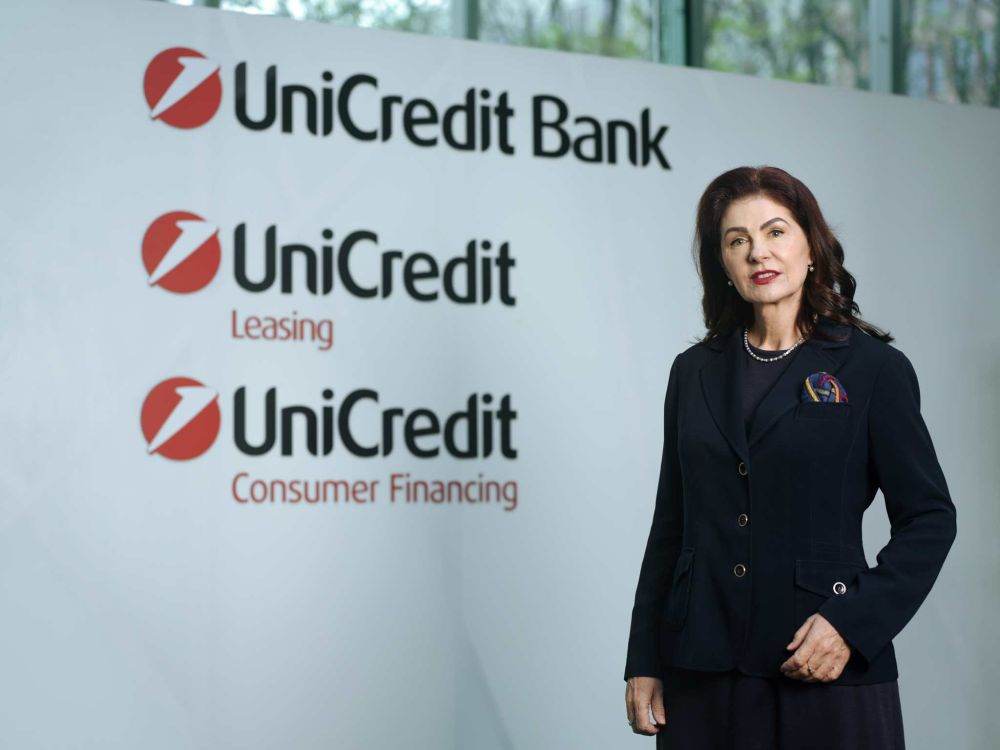 Peste 300.000 de clienţi UniCredit Bank beneficiază de programul ShopSmart