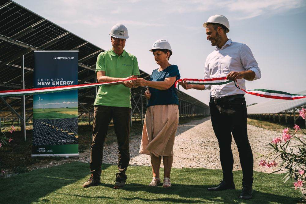 MET Group inaugurează un nou parc fotovoltaic în estul Ungariei 