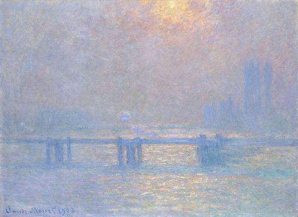 Claude Monet, unul dintre cei mai mari maeştri ai impresionismului, a fost cucerit de Londra şi de celebra ei "ceaţă", o combinaţie de poluare industrială şi umezeală care crea o lumină misterioasă şi unică. (Podul Charing Cross, Tamisa, Claude Monet/ sursă foto: Museo Thyssen-Bornemisza/Wikimedia)