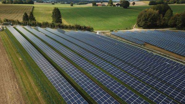 TradeVille: Allview Solar Energy - pilonul de susţinere al Allview