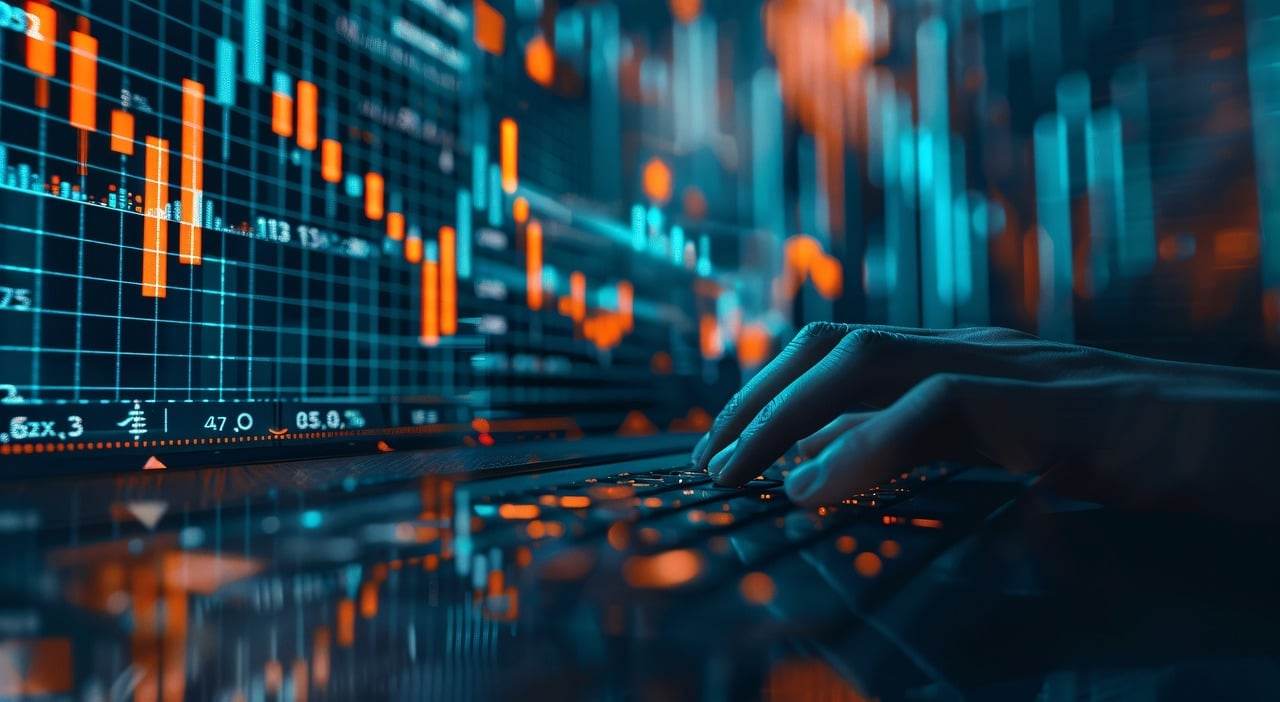 Aproape 3 din 10 românce învaţă să facă trading