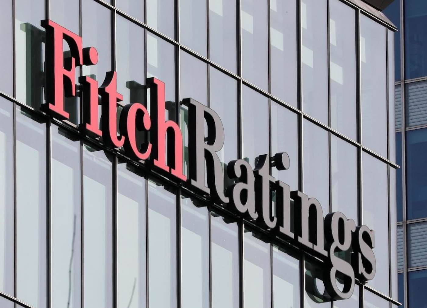 Agenţia de rating Fitch confirmă un rating BBB- stabil pentru Nuclearelectrica S.A. 