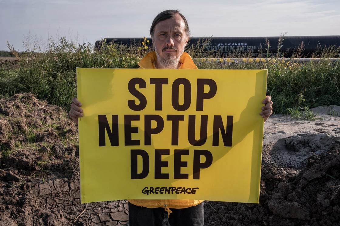 Greenpeace România a câştigat primul proces legat de proiectul Neptun Deep