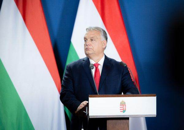 Sursa foto: Facebook/ Orban Viktor