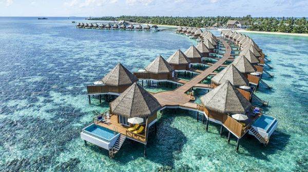 Maldive îşi propune să obţină 5 miliarde de dolari din turism în 2025