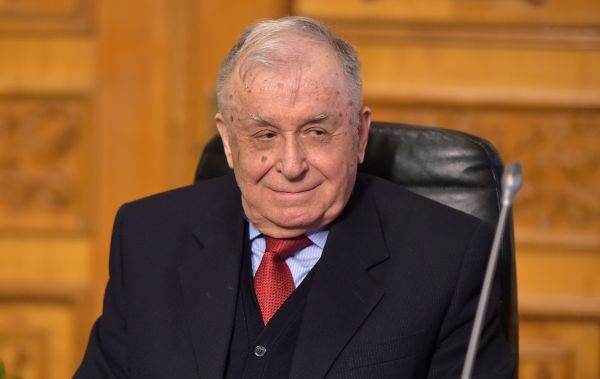 Ion Iliescu, inculpat în Dosarul Mineriadei, refuză să dea declaraţii