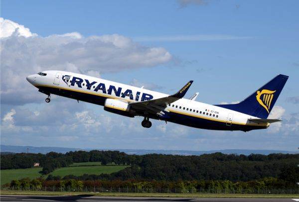 Ryanair reduce zborurile de vară în Spania, invocând taxe mari de aeroport